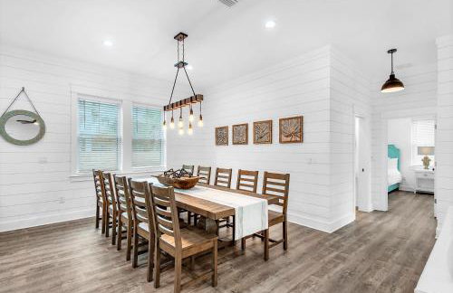 Latitude! New 8 Bedrooms! Beach! - Foto 10