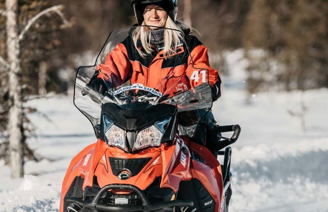 Äkäslompolo Snowmobile Tour - Foto 1