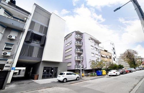 Ophelia - Spacious 2-Bedroom Apartment with Parking & Balcony - Foto 27