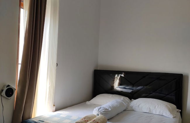 ZG Homestay Solo - Foto 5