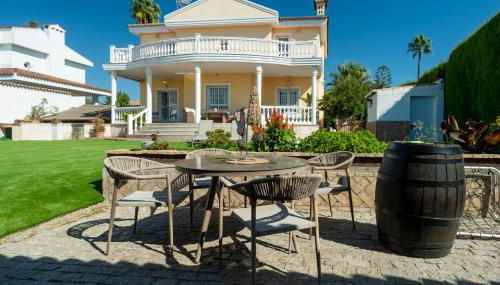 Panther Home Casa Colonial - Foto 4, Garden view