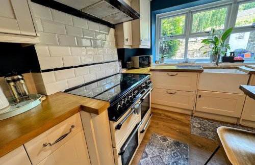 Large 3 bedroom home in the heart of Bingley - Foto 47