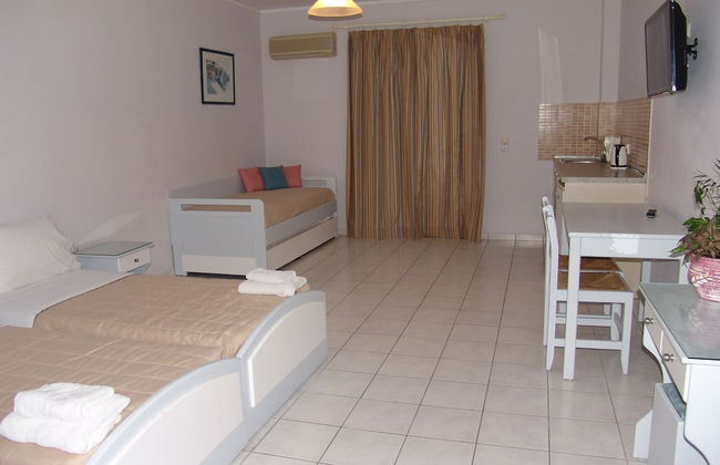 Irina Beach Hotel - Photo 14