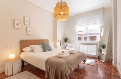 CENTRAL AND CHARMING - Guggenheim & Old Town Bilbao - Foto 2