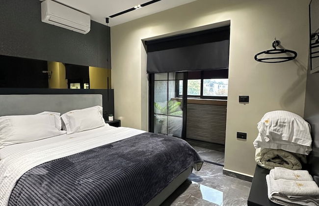 La Mirage Suites & Apartments - Photo 36