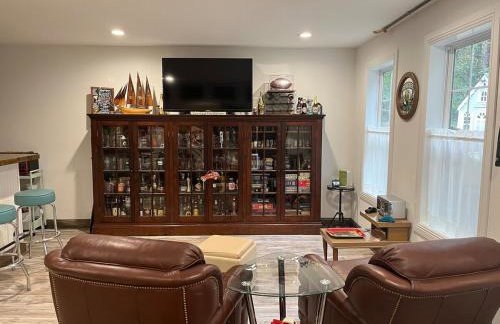 Luxurious Lower Level - Foto 34