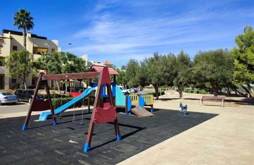 Casa Mila Roda Sleeps 4 with Pool - Foto 43