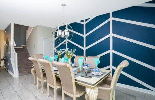 Stunning 9 Bd Single Family w/ Pool @ Champions Gate 1508 - Photo 16