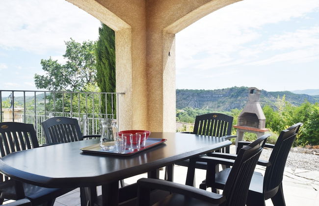 Peaceful Holiday Home in Les Vans, Ardeche With Pool - Foto 33