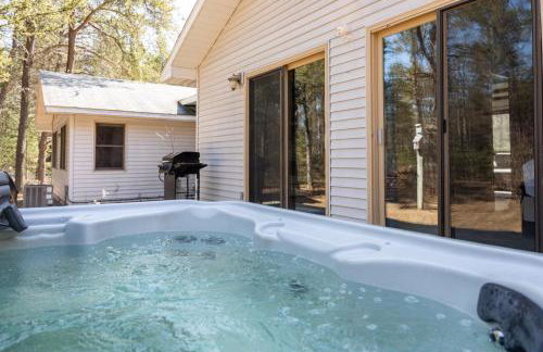 Cinders Whispering Waters and Wilderness Escape - Foto 4