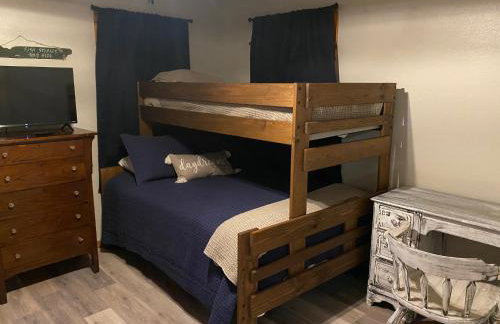 Off the Hook - Foto 40