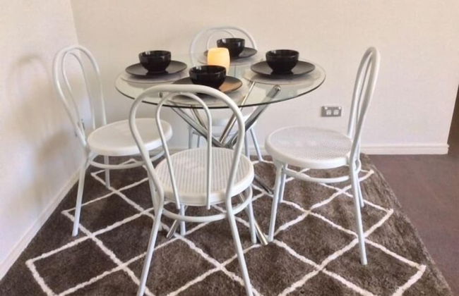 Serviced Apartments Sydney - Photo 5