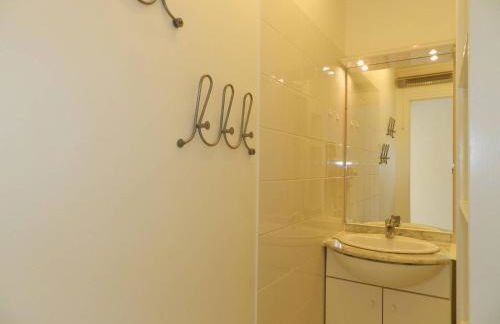 BO100-E40 Appartement 2 pièces 4 couchages BORMES LES MIMOSAS - Foto 11