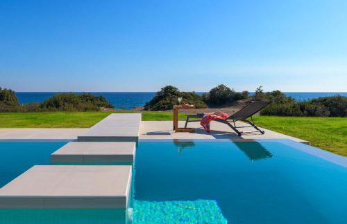 Albatross Beach Front Villas - Foto 48