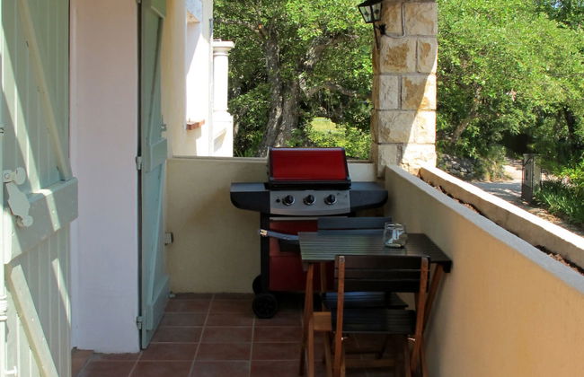 3 bedroom House in Bagnols-en-Forêt with private pool and garden - Photo 6