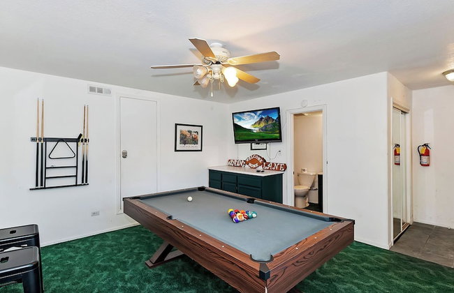 Mountain Palette by Avantstay Hot Tub, Game Room, Deck, Sweeping Views! - Photo 83