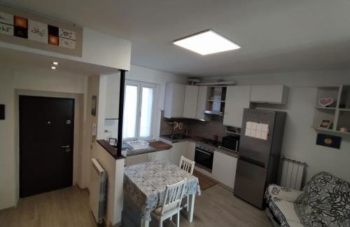 PINK & GREEN APARTMENTS - RHO FIERA MILANO MIND - Andrea - Foto 45