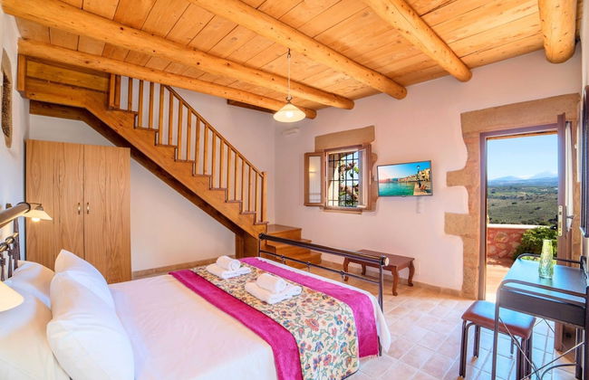 Venetian Mansion, 2 Separate Houses, Heated Pool in Kastellos, North-west Coast - Foto 3