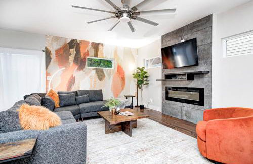 Indy Getaway - 5BR - Sleeps 16 - Arcade games - Perfect for families and groups - Foto 2