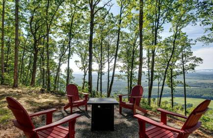 Peaceful Mountain Tiny Home with Breathtaking Valley Views & Fireplace Near Lookout Mountain, Menlo GA - Foto 4