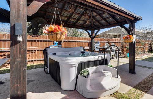 Pool and Hot Tub! Dog-Friendly AwaySis in SE Austin - Foto 24