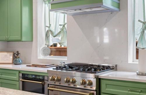 Spacious, Peaceful, Historic - 3 Minute Walk to the Square - Foto 51