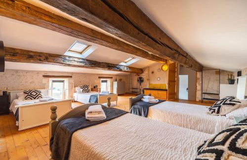 LE GRAND FRANC gite cosy proche tous commerces - Foto 26