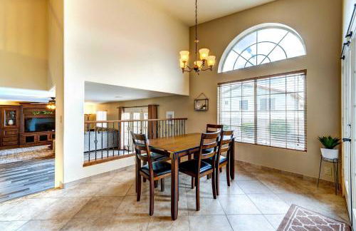 Pool and Hot Tub Home Near Peoria Sports Complex! - Foto 11