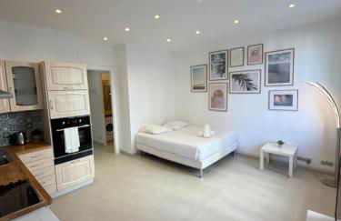 Plein centre clim, proche gare et tramway - Foto 1