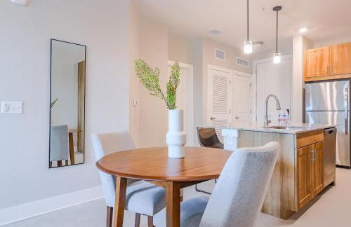 Landing Stunning 1BD Gym Clubhouse - Foto 8