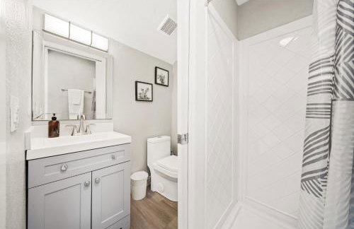 San Jose 4BR Sweet Home Prime Location - 2 Master BR - Photo 10