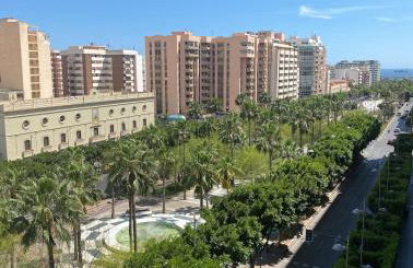 RAMBLA CENTRO - Apartamento excepcional en el corazón de Almería - Foto 1