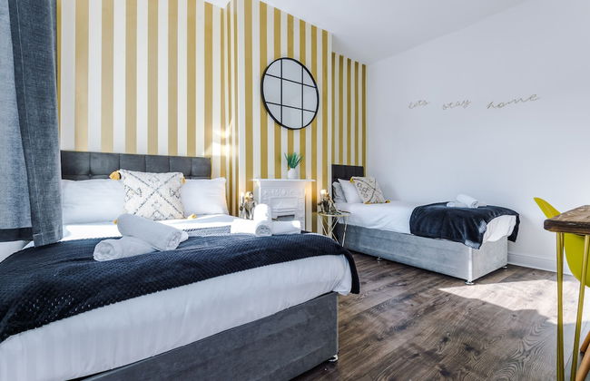 R&R Character Victorian 4-Bedroom Home - Foto 9