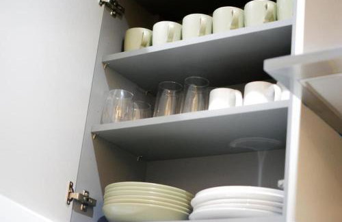 Stylish Madison Apartment with Balcony - FREE Car Parking - Hemel Hempstead Town Centre - Foto 13