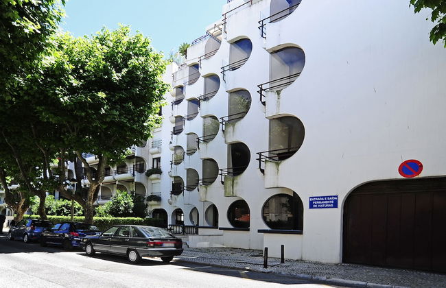 Sunset Balcony Apartment - Photo 9