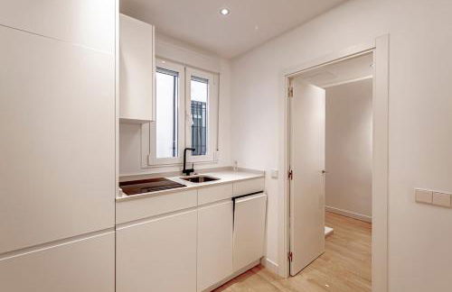 L32-Amazing apartment 5 min from Madrid Atocha Station - Photo 21