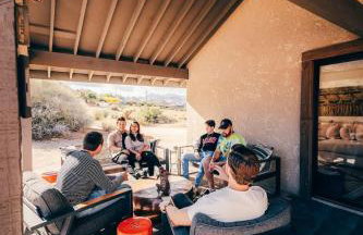 The Raven By The Cohost Company - Foto 14