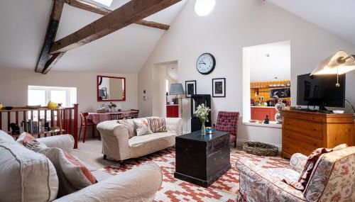 Deerpark Barn - Photo 1