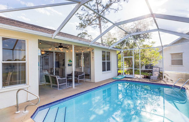 Private Pool, Pond Views, & Bonus Lounge in Gated Naples Community Drive to Dining & Sand - Foto 36