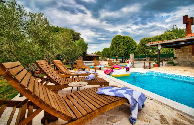 Vintage Winehouse Backov - Foto 27