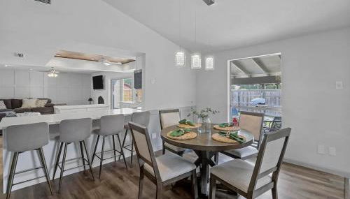 Stylish Retreat, Large Pool! Pet & Family Friendly - Foto 5