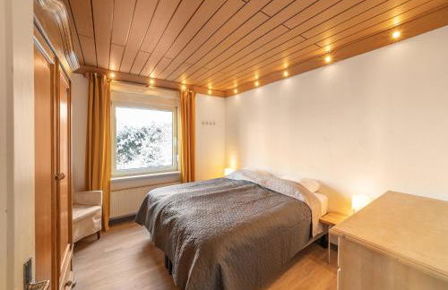 Spacious holiday home in Winterberg with terrace - Foto 3