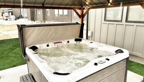 Sport Court! Hot Tub! Putting Green! Bunk Room! - Foto 5