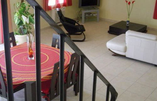 Belle villa provençale piscine terrain - Photo 4