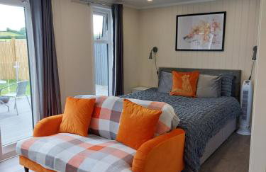 The Den - Modern cabin with wood burning stove - Foto 8