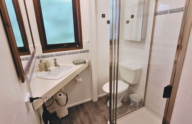 Rustic Country Lane Farmhouse in Lysterfield - Foto 18