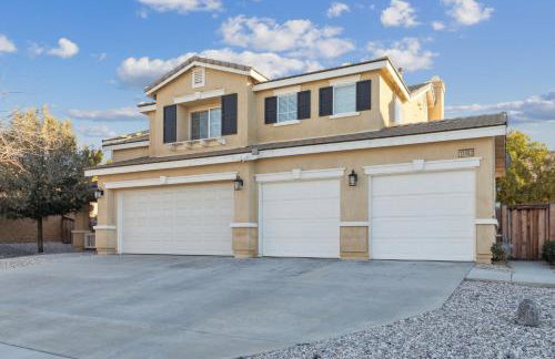 5BR 3BA Home - King Beds - Fast Wifi home - Foto 29