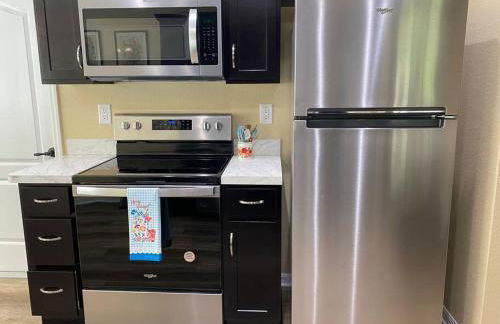 Sundance' Acres Peaceful and Private New House with Hot Tub and Fire Pit - Photo 25