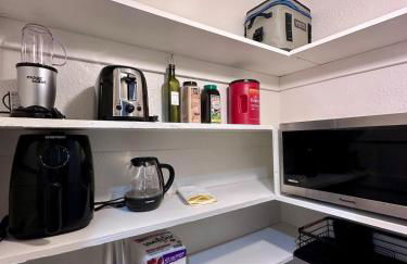 Midland Luxe, Pool, Fire Pit, Workspace, Pool Table - Foto 22