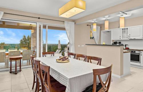 Holiday Home Romantische Villa mit Meerblick- Pool und Jacuzz by Interhome - Foto 17